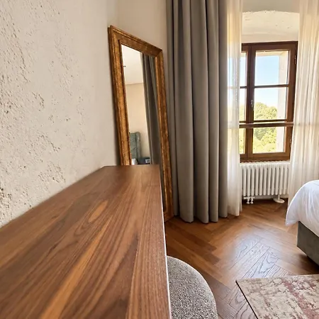 Hotel Grad